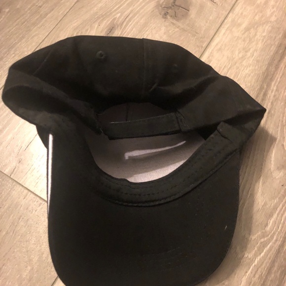 BTS SnapBack - Picture 2 of 3